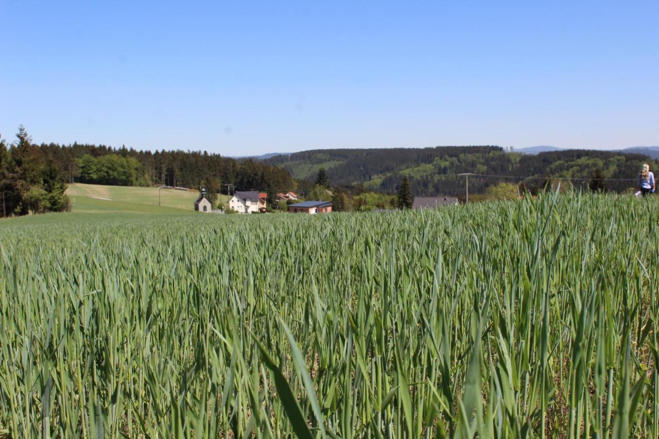 Moderne Ferienwohnung Mit Eigenem Garten Und Traumhaften Blick Wilhelmsthal Extérieur photo