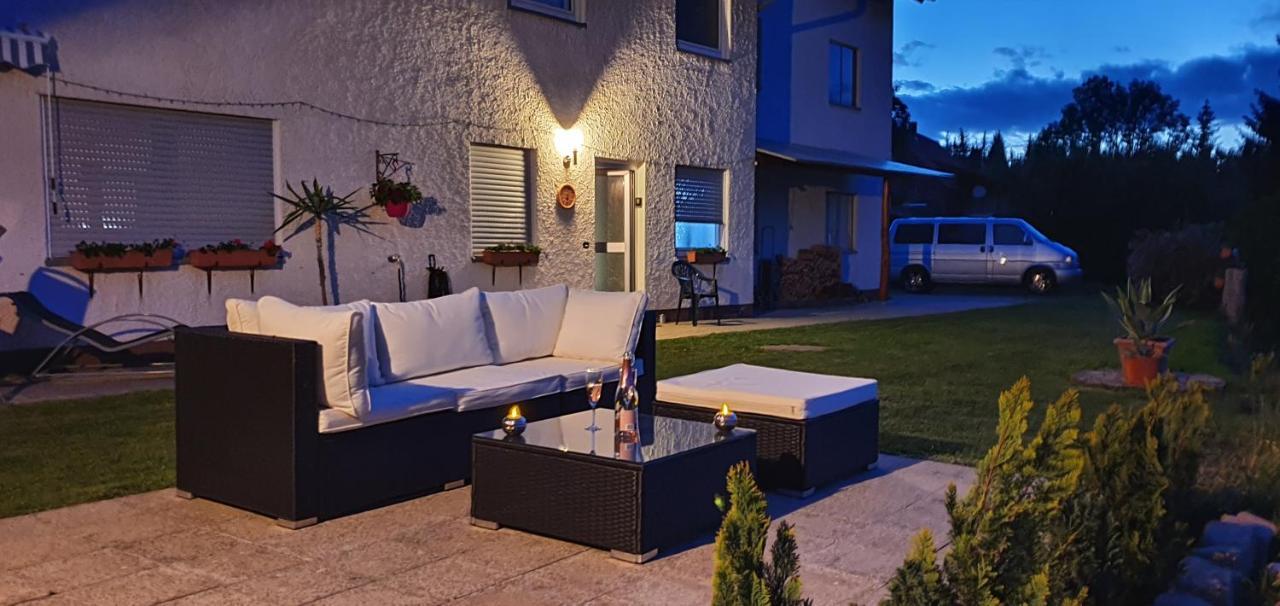 Moderne Ferienwohnung Mit Eigenem Garten Und Traumhaften Blick Wilhelmsthal Extérieur photo
